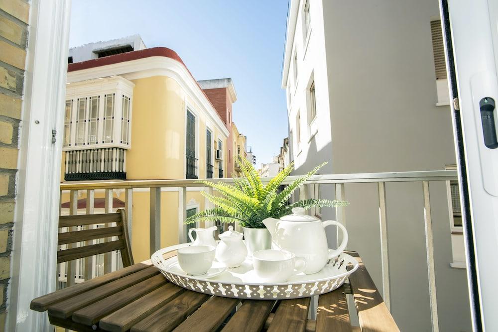 Exclusive Apartments Street Beatas Málaga Dış mekan fotoğraf